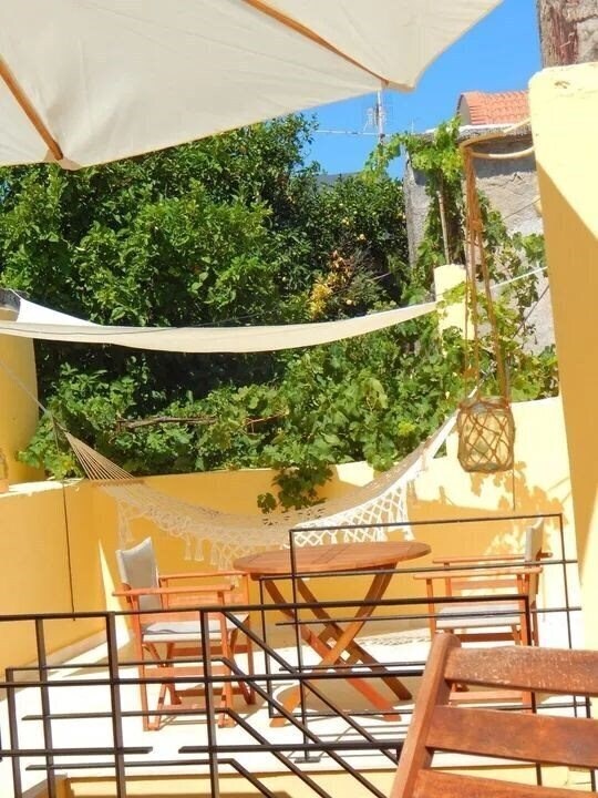 Отель Arismary Cottage Home 3*